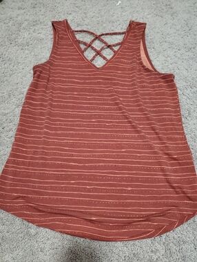 Title Nine Criss Cross Back Soft Tank Top Size Medium